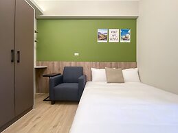 Sunshine Hotel