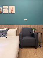 Sunshine Hotel