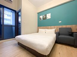 Sunshine Hotel