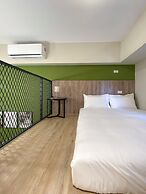 Sunshine Hotel