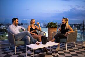 LIV Urban Suites