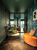LIV Urban Suites