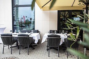 Adina Apartment Hotel Wiesbaden