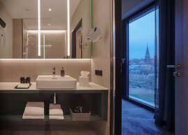 Adina Apartment Hotel Wiesbaden