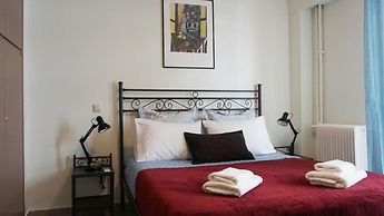 A few Steps from Syntagma and Plaka