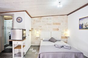 Tiny House 19 Terrace Aparment