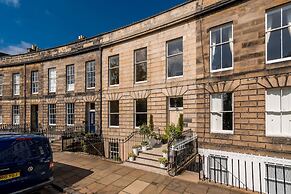 Crescent House