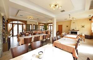 Yannis Resort Hotel