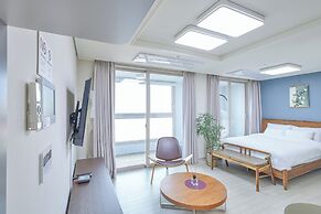 Landmark Stay in Songdo