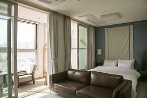 Landmark Stay in Songdo