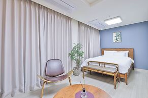 Landmark Stay in Songdo