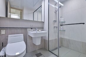 Landmark Stay in Songdo