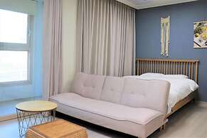 Landmark Stay in Songdo