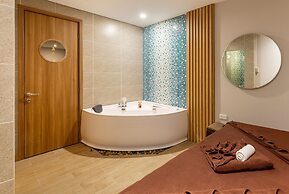 Selegend Hotel