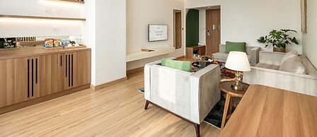 Selegend Hotel