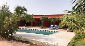 Almadiana Residence