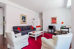 Chiado Prime Camões Apartment