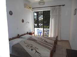 Anthoula Sun