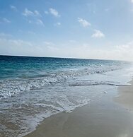 The Lookout - Coral Beach