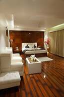 Grand Geet Hotel