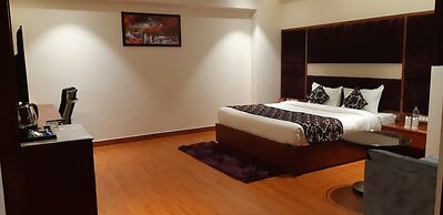 Grand Geet Hotel