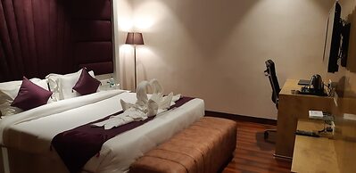 Grand Geet Hotel