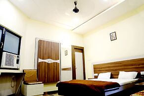 Hotel Prayag