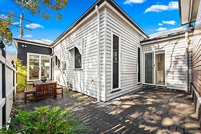 Bluestone Cottages - The Shop