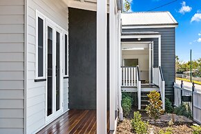 Bluestone Cottages - The Shop