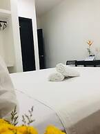 Room-private Room With King Size bed