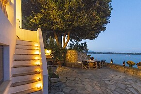 Beachfront Spetses Spectacular Fully Equipped Traditional Villa Famili