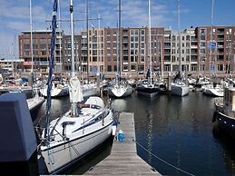 Apartment in Scheveningen by the Harbor