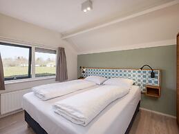 Bungalow in Veluwe Nature Park Retreat