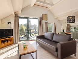 Bungalow in Veluwe Nature Park Retreat