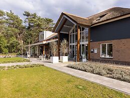 Bungalow in Veluwe Nature Park Retreat