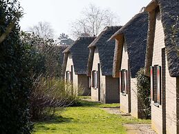 Bungalow in Veluwe Near Harderwijk