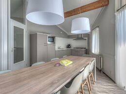 Bungalow Near Dutch Beaches & Nature Trails