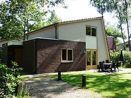 Modern Villa Near Veluwe