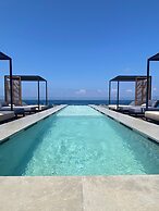 Bebatroun Beach Hotel