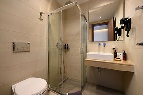 Ray Hotel Corfu