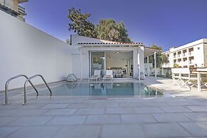 Ray Hotel Corfu