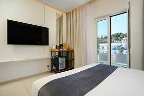 Ray Hotel Corfu