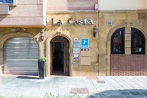 Hostal La Costa