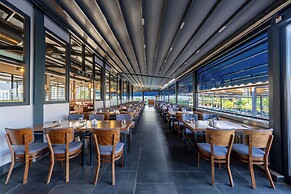 Palmora Lara Hotel