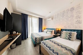 Palmora Lara Hotel