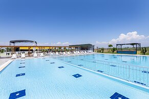 Palmora Lara Hotel