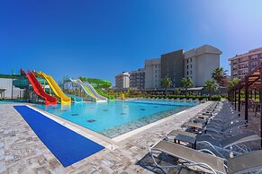 Palmora Lara Hotel