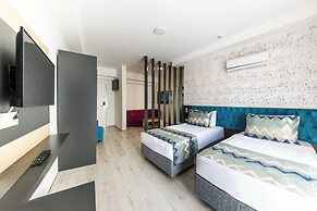 Palmora Lara Hotel