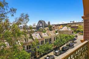 Stunning Sydney Home 10