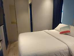 OYO 816 Oktowaves Hotel